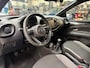 Toyota Aygo X 1.0 VVT-i MT 72pk Play | *Uniek! 2.400 KM* | Apple carplay / Android auto | Airco | Cruise control | Camera | NAP | Rijklaar prijs!