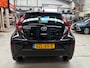 Toyota Aygo X 1.0 VVT-i MT 72pk Play | *Uniek! 2.400 KM* | Apple carplay / Android auto | Airco | Cruise control | Camera | NAP | Rijklaar prijs!