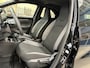 Toyota Aygo X 1.0 VVT-i MT 72pk Play | *Uniek! 2.400 KM* | Apple carplay / Android auto | Airco | Cruise control | Camera | NAP | Rijklaar prijs!