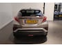 Toyota C-HR 1.8 Hybrid Style Bi-Tone - Stoelverwarming - Adaptive Cruise - Dodehoekdetectie - JBL Audio