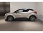 Toyota C-HR 1.8 Hybrid Style Bi-Tone - Stoelverwarming - Adaptive Cruise - Dodehoekdetectie - JBL Audio
