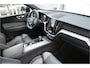 Volvo XC60 2.0 T8 AWD R-Design Inscription Pano, 21", HUD, Trekhaak (2.100kg)
