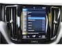 Volvo XC60 2.0 T8 AWD R-Design Inscription Pano, 21", HUD, Trekhaak (2.100kg)