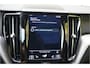 Volvo XC60 2.0 T8 AWD R-Design Inscription Pano, 21", HUD, Trekhaak (2.100kg)