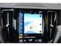Volvo XC60 2.0 T8 AWD R-Design Inscription Pano, 21", HUD, Trekhaak (2.100kg)
