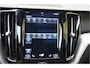 Volvo XC60 2.0 T8 AWD R-Design Inscription Pano, 21", HUD, Trekhaak (2.100kg)