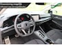 Volkswagen Golf 8 1.5 eTSI VIII 150 PK united stuur&stoelverwarming led sfeerverlichting grote navi virtual cockpit adaptive cruise