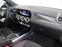 Mercedes-Benz B-klasse 200 AMG Line MY'23 | Trekhaak Wegklapbaar | Panorama - schuifdak | Cruise Control | AMG Line | Sfeerverlichting