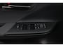Toyota C-HR 2.0 Plug-in Hybrid 220 Dynamic | Stuur en stoelverwarming | Lage kilometerstand |
