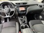 Nissan Qashqai 1.3 DIG-T N-Connecta 140PK / PANORAMADAK / NAVIGATIE / TREKHAAK
