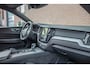 Volvo XC60 T5 AWD R-Design, Carplay, Keyless, Stoel & Stuurverwarming, Park Assist, Adaptive Cruise, Camera, Memory.