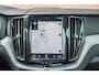 Volvo XC60 T5 AWD R-Design, Carplay, Keyless, Stoel & Stuurverwarming, Park Assist, Adaptive Cruise, Camera, Memory.