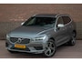 Volvo XC60 T5 AWD R-Design, Carplay, Keyless, Stoel & Stuurverwarming, Park Assist, Adaptive Cruise, Camera, Memory.