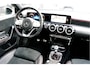 Mercedes-Benz A-klasse 160 Premium Plus | AMG-Pakket | Pano | Camera | 19'' | Cruise