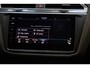 Volkswagen Tiguan 1.4TSI/245PK eHybrid R-Line Blackstyle|2022|Panoramadak|19"Blackstyle|LED|Trekhaak|Cruise+ACC|Carplay/AndroidAuto|Navi