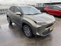 Toyota Yaris Cross 1.5 Hybrid First Edition Automaat Nieuw geleverd van 1e eigenaar incl: ApplCarPlay/AndroidAuto, Climate Control, Adative Cruise control, All season banden, Parkeerhulp camera, Led verlichting