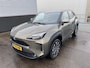 Toyota Yaris Cross 1.5 Hybrid First Edition Automaat Nieuw geleverd van 1e eigenaar incl: ApplCarPlay/AndroidAuto, Climate Control, Adative Cruise control, All season banden, Parkeerhulp camera, Led verlichting