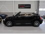 Volkswagen Beetle Cabriolet 1.2 TSI Design BMT Beige Leer Stoelverwarming Airco-ecc PDC 17 inch Circle Black sportvelgen Cruisecontrol Windscherm Boekjes Zeer nette staat Elektrische kap