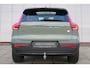 Volvo XC40 Recharge Ultimate 70 kWh | 419km WLTP | Wegklapbare trekhaak | All Season | Panoramadak | 360 camera