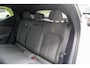 Lynk & Co 02 More 66 kWh | Lane Assists | Electrische Stoelen | 100 % electrisch | Panoramisch schuifdak | rustmodus | Elektrisch bediende achterklep | Middendisplay - 15,4 inch |