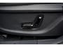 Lynk & Co 02 More 66 kWh | Lane Assists | Electrische Stoelen | 100 % electrisch | Panoramisch schuifdak | rustmodus | Elektrisch bediende achterklep | Middendisplay - 15,4 inch |