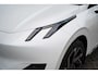 Lynk & Co 02 More 66 kWh | Lane Assists | Electrische Stoelen | 100 % electrisch | Panoramisch schuifdak | rustmodus | Elektrisch bediende achterklep | Middendisplay - 15,4 inch |
