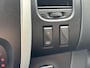 Renault Trafic 2.0 - 145PK dCi T27 L1H1 Comfort Automaat | BPM VRIJ | Camera | Airco | Cruise Control | Armsteun | Navi | Licht & Regen Sensor | MTX Vloerplaat | Lat om Lat | Elektrische Ramen & Spiegels |