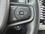 Volvo XC40 2.0 B3 Essential | Facelift | Trekhaak | Achteruitrijcamera | Cruise Control | Navigatie | Parkeersensoren voor + achter | Apple Carplay / Android Auto | Climate control | LED koplampen |