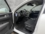 Volvo XC40 2.0 B3 Essential | Facelift | Trekhaak | Achteruitrijcamera | Cruise Control | Navigatie | Parkeersensoren voor + achter | Apple Carplay / Android Auto | Climate control | LED koplampen |