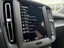 Volvo XC40 2.0 B3 Essential | Facelift | Trekhaak | Achteruitrijcamera | Cruise Control | Navigatie | Parkeersensoren voor + achter | Apple Carplay / Android Auto | Climate control | LED koplampen |