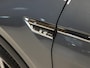 Volkswagen Tiguan Allspace 2.0 TSI 4Motion 3x R-Line 7 persoons / 220pk / Panorama dak / Trekhaak / Stoelverwarming /