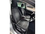 Volkswagen Golf 1.2 TSI Lounge - Automaat I Panorama dak I Navigatie I PDC I Bi-Xenon I Sport velgen I Dealer onderhouden