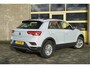 Volkswagen T-Roc 1.0 TSI Style BJ2020 Lmv 16" | Led | Pdc | Navi | App-Connect | Airco | Cruise control | Getint glas