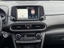 Hyundai Kona 1.0T Premium / NL auto / Dealeronderhouden / 18" LM net All Season / Lederen Bekleding / Stoel verwarming en verkoeling / Led Koplampen / Navigatie / Cruise Control /