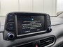 Hyundai Kona 1.0T Premium / NL auto / Dealeronderhouden / 18" LM net All Season / Lederen Bekleding / Stoel verwarming en verkoeling / Led Koplampen / Navigatie / Cruise Control /