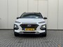Hyundai Kona 1.0T Premium / NL auto / Dealeronderhouden / 18" LM net All Season / Lederen Bekleding / Stoel verwarming en verkoeling / Led Koplampen / Navigatie / Cruise Control /