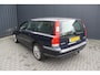 Volvo V70 2.4 1710 PK Comfort Line - AIRCO - PDC - TREKHAAK