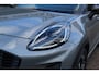 Ford Puma 1.0 EcoBoost Hybrid Titanium 125pk Nieuw Model Naviagtie , Camera , Stoel , Stuur en Voorruitverwarming Fabrieksgarantie t/m 16-6-2029 ! Slechts 3.000km !