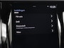 Volvo XC60 2.0 Recharge T8 AWD R-Design | Panoramadak | Trekhaak | Adaptive cruise | Stoelverwarming | Carplay | Harman/Kardon | Navigatie | Memory | Sportstoelen | Achterbankverwarming | PHEV | Plug In