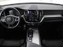 Volvo XC60 2.0 Recharge T8 AWD R-Design | Panoramadak | Trekhaak | Adaptive cruise | Stoelverwarming | Carplay | Harman/Kardon | Navigatie | Memory | Sportstoelen | Achterbankverwarming | PHEV | Plug In