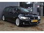 BMW 3-Serie Touring 318i High Executive Leder, Trekhaak, NAP