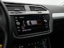 Volkswagen Tiguan 1.5 TSI 130 pk Comfortline | Trekhaak | Navigatie | Parkeersensoren voor/achter | Adaptive Cruise