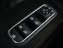 Mercedes-Benz A-klasse 250e AMG | Panoramadak | 360 Camera | Burmester | Stoelverwarming | Adaptive cruise | Carplay | Sfeerverlichting | 19'' | Navigatie | Widescreen | Leder/Alcantara | PHEV | Plug In