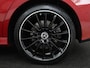 Mercedes-Benz A-klasse 250e AMG | Panoramadak | 360 Camera | Burmester | Stoelverwarming | Adaptive cruise | Carplay | Sfeerverlichting | 19'' | Navigatie | Widescreen | Leder/Alcantara | PHEV | Plug In