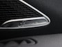 Mercedes-Benz A-klasse 250e AMG | Panoramadak | 360 Camera | Burmester | Stoelverwarming | Adaptive cruise | Carplay | Sfeerverlichting | 19'' | Navigatie | Widescreen | Leder/Alcantara | PHEV | Plug In