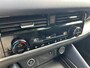 Nissan Qashqai 1.3 MHEV Xtronic Tekna Met Trekhaak 1800kg , allseason banden  , panoramadak , camera , Apple Carplay/Android Auto , navigatiesysteem full map, dodehoekdetectie met correctie , enz