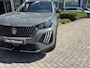Peugeot 2008 PureTech 100 Allure l Vision & Drive Assist Pack l Navigation & Access Pack l Trekhaak