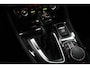 BMW 2-Serie Active Tourer 225xe High Executive [HEAD-UP DISPLAY, CRUISE CONTROL, PDC ACHTER, BLUETOOTH TELEFOON, STOELVERWARMING, CLIMATE CONTROL, AUTOMATISCHE ACHTERKLEP, NAVIGATIE, NIEUWSTAAT]