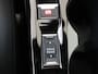 Peugeot e-2008 EV Allure Pack 50 kWh | Navi | Camera | Stoelverwarming |