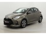 Toyota Yaris 1.5 Hybrid Dynamic | Dodehoek detectie | Navigatie | Parkeersensoren voor/achter | Stoelverwarming | Keyless | Adaptive Cruise | Clima | Camera | LED | 16 inch